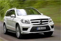 Mercedes GL 63 AMG: AMG-Power für sieben
