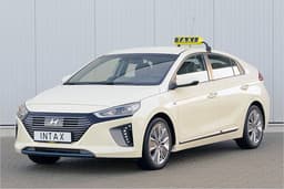 Hyundai Ioniq: Jetzt auch als Taxi gegen den Toyota Prius