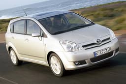 Toyota schafft Platz: Neuer Corolla Verso mit Easy7-Sitzsystem
