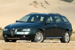 Alfa Crosswagon Q4: Offroad-Kombi mit permanentem Allradantrieb