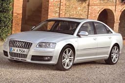Kraft vom Stier-Herzen: Neuer Audi S8 von Lambo-PS beflügelt