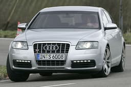 Audi S6: Ultrastarker Sportsmann im edlen Anzug