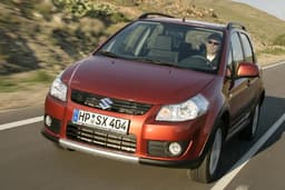 Suzuki SX4 im Test: Neuer Mini-SUV mit italienischer Diesel-Power