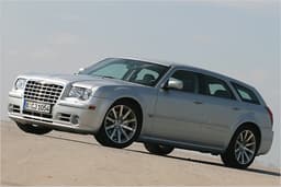Chrysler 300C Touring SRT8 im Test: Schöner Kombi mit Monstermotor