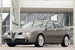 Frischekur: Neues Spitzenmodell Alfa 166 steht in den Startlöchern