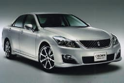 Toyota Crown: Neuauflage kommt mit Hybrid-Antrieb
