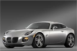 Geschlossene Gesellschaft: Pontiac zeigt das Solstice Coupé