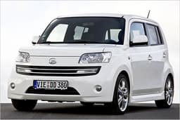 Daihatsu Materia White X: Weißes Design-Objekt
