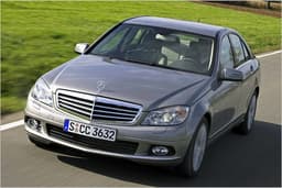 Mercedes C 350 CGI BlueEfficiency geizt mit dem Durst