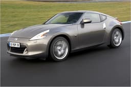 Nissan auf dem Genfer Auto-Salon 2009: Nutzwert und Spaßfaktor