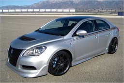 Suzuki auf der SEMA 2009: Drei Kizashi und ein Pick-up