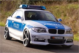 Scharfer Polizei-BMW: Initiative "Tune It! Safe!" stellt neues Auto vor