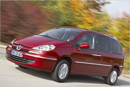 Peugeot 807: Preiswerter mit neuen Euro-5-Motoren