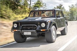 Lamborghini LM002 SUV Rückblick