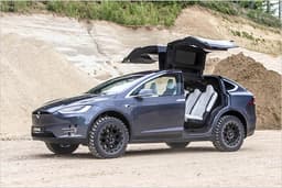 Tesla Model X Tuning Delta 4x4