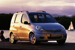 Toyota in Genf: Yaris Verso jetzt schöner und sicherer