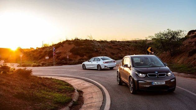 BMW 330 Neuwagen image