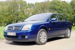 Opel Vectra 2.0 Turbo im Test: Einen Gang zugelegt Opel Vectra 2.0 Turbo im Test: Einen Gang zugelegt