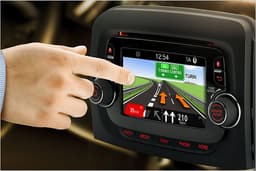 Fiat Uconnect: Microsoft fährt im Fiat 500L mit Fiat Uconnect: Microsoft fährt im Fiat 500L mit