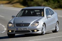 354 PS: C 32 AMG Sportcoupé 354 PS: C 32 AMG Sportcoupé