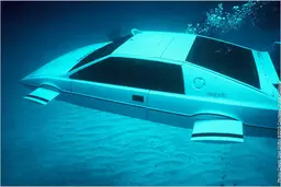 Drive like James Bond: Das zweitberühmteste 007-Auto wird versteigert Drive like James Bond: Das zweitberühmteste 007-Auto wird versteigert