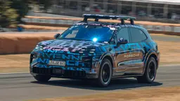 Porsche Cayenne Electric (2026) in Goodwood Porsche Cayenne Electric (2026) in Goodwood