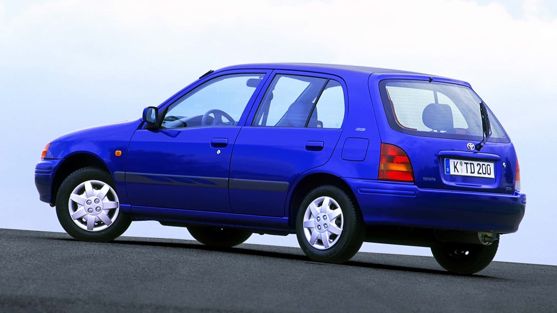 Toyota Starlet (1996 -1999) Toyota Starlet (1996 -1999)