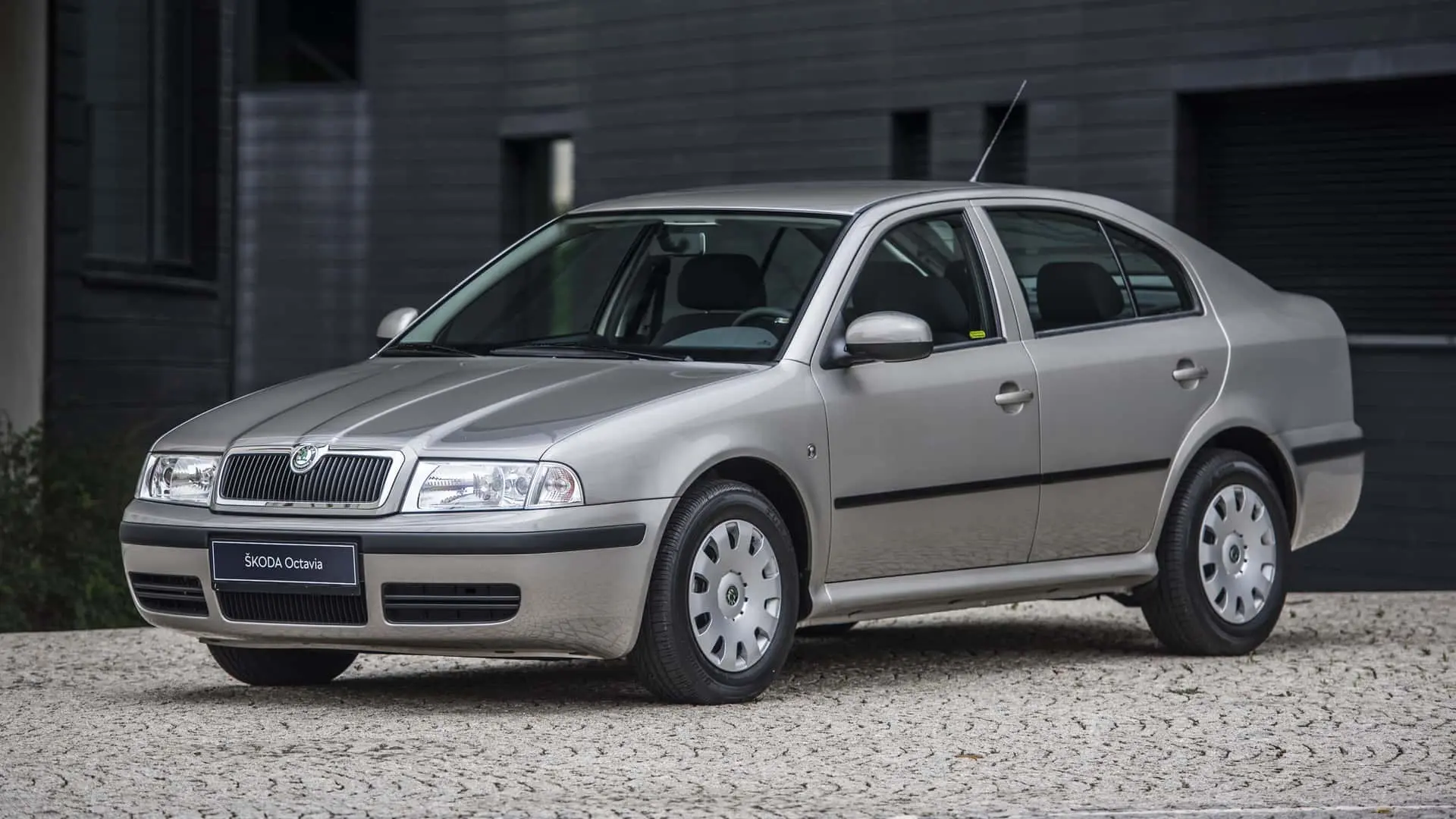 Skoda Octavia I (1996-2010) Skoda Octavia I (1996-2010)