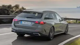 Mercedes E-Klasse T-Modell (2023) Mercedes E-Klasse T-Modell (2023)