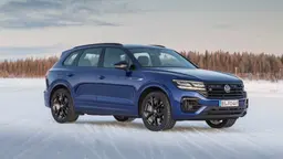 2021 VW Touareg R 2021 VW Touareg R