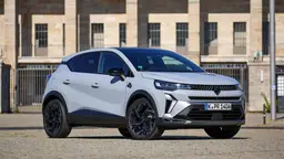 Renault Captur 160 EDC Test Renault Captur 160 EDC Test