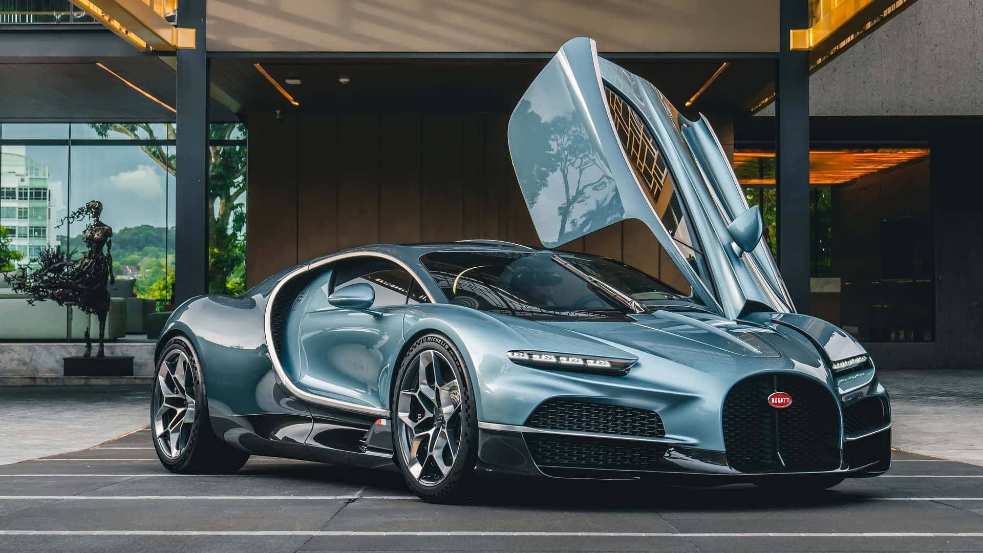 Bugatti Tourbillon in Japan und Singapur Bugatti Tourbillon in Japan und Singapur