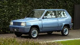 Fiat Panda 4x4 Piccolo Lusso restomod by Niels van Roij Design Fiat Panda 4x4 Piccolo Lusso restomod by Niels van Roij Design
