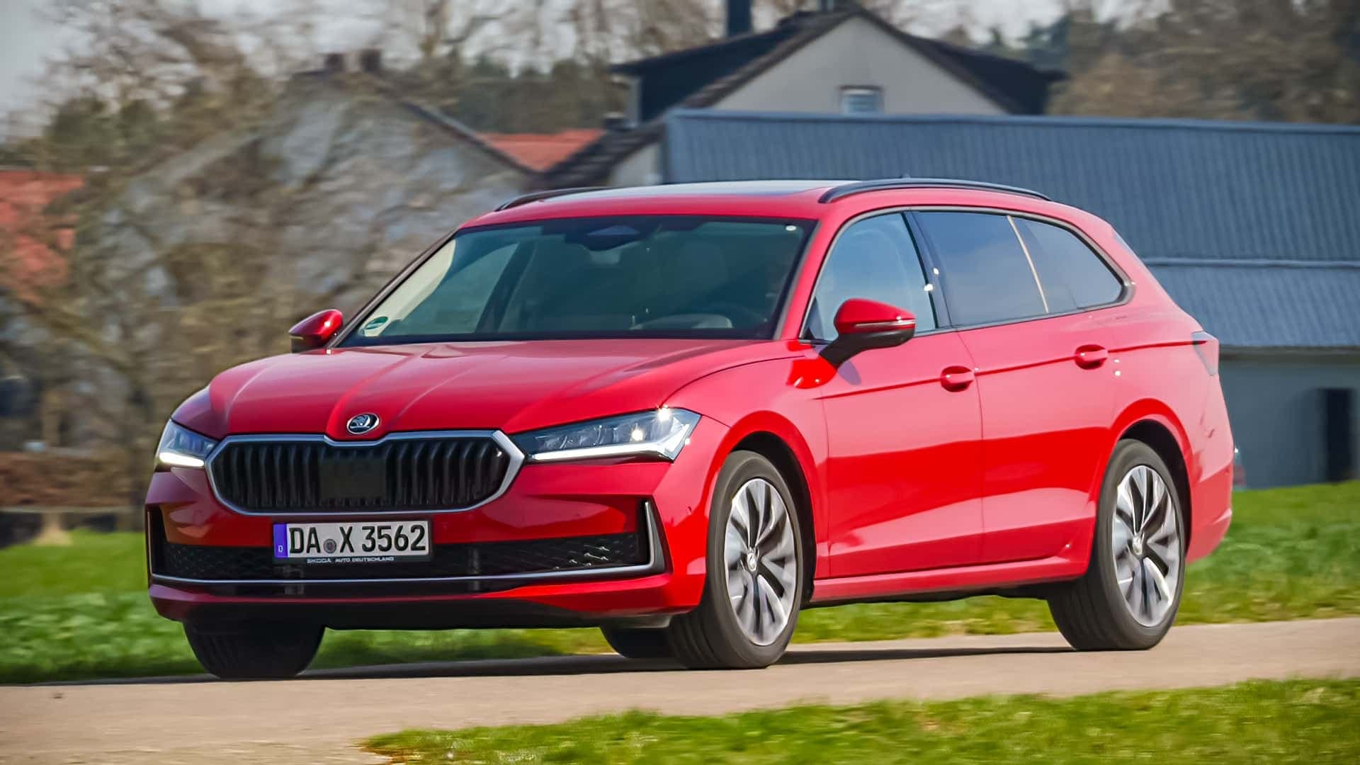 Skoda Superb Combi Sportline 4x4 2,0 TDI (2026) im Test Skoda Superb Combi Sportline 4x4 2,0 TDI (2026) im Test