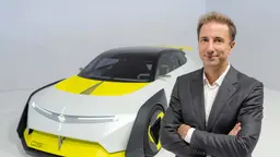 Opel-CEO Florian Huettl exklusives Interview Opel-CEO Florian Huettl exklusives Interview