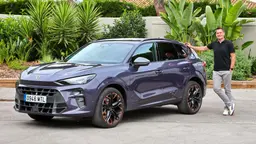 Cupra Terramar eHybrid (2025) Fahrbericht Cupra Terramar eHybrid (2025) Fahrbericht
