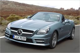Mercedes SLK 350 BlueEfficiency im Test: Mehr Sport, Komfort bleibt Mercedes SLK 350 BlueEfficiency im Test: Mehr Sport, Komfort bleibt