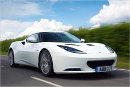 Lotus Evora IPS im Test: Body Beats mit Automatik Lotus Evora IPS im Test: Body Beats mit Automatik