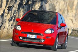 Fiat Punto 0.9 TwinAir im Test: So fährt sich der geliftete Italiener mit Zweizylinder-Turbo Fiat Punto 0.9 TwinAir im Test: So fährt sich der geliftete Italiener mit Zweizylinder-Turbo