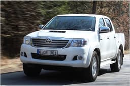 Test: Toyota Hilux 3.0 D-4D Double Cab Test: Toyota Hilux 3.0 D-4D Double Cab