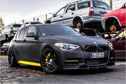 Manhart MH1 400: Manhart stellt Super-Einser auf die Räder Manhart MH1 400: Manhart stellt Super-Einser auf die Räder