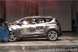 Euro NCAP: Renault Scénic, Kia Niro, Subaru Levorg und Toyota Hilux im Crashtest Euro NCAP: Renault Scénic, Kia Niro, Subaru Levorg und Toyota Hilux im Crashtest