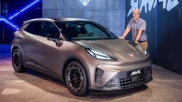 Cupra Raval (2026) mit Autor Stefan Leichsenring Cupra Raval (2026) mit Autor Stefan Leichsenring