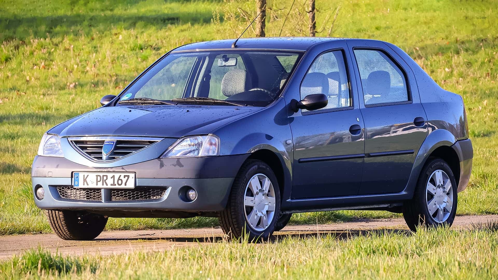 Dacia Logan (2006) im Fahreindruck Dacia Logan (2006) im Fahreindruck