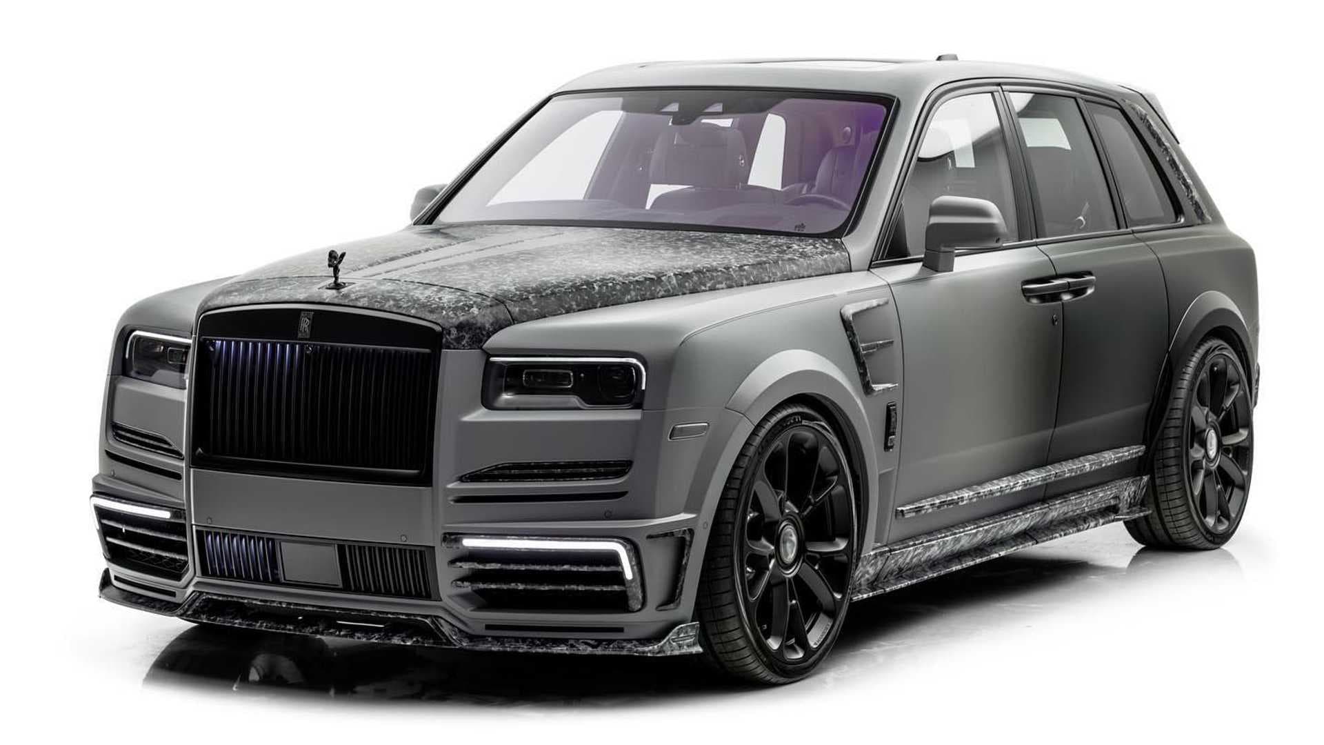 Mansory Rolls-Royce Cullinan Special UAE Front Corner Mansory Rolls-Royce Cullinan Special UAE Front Corner