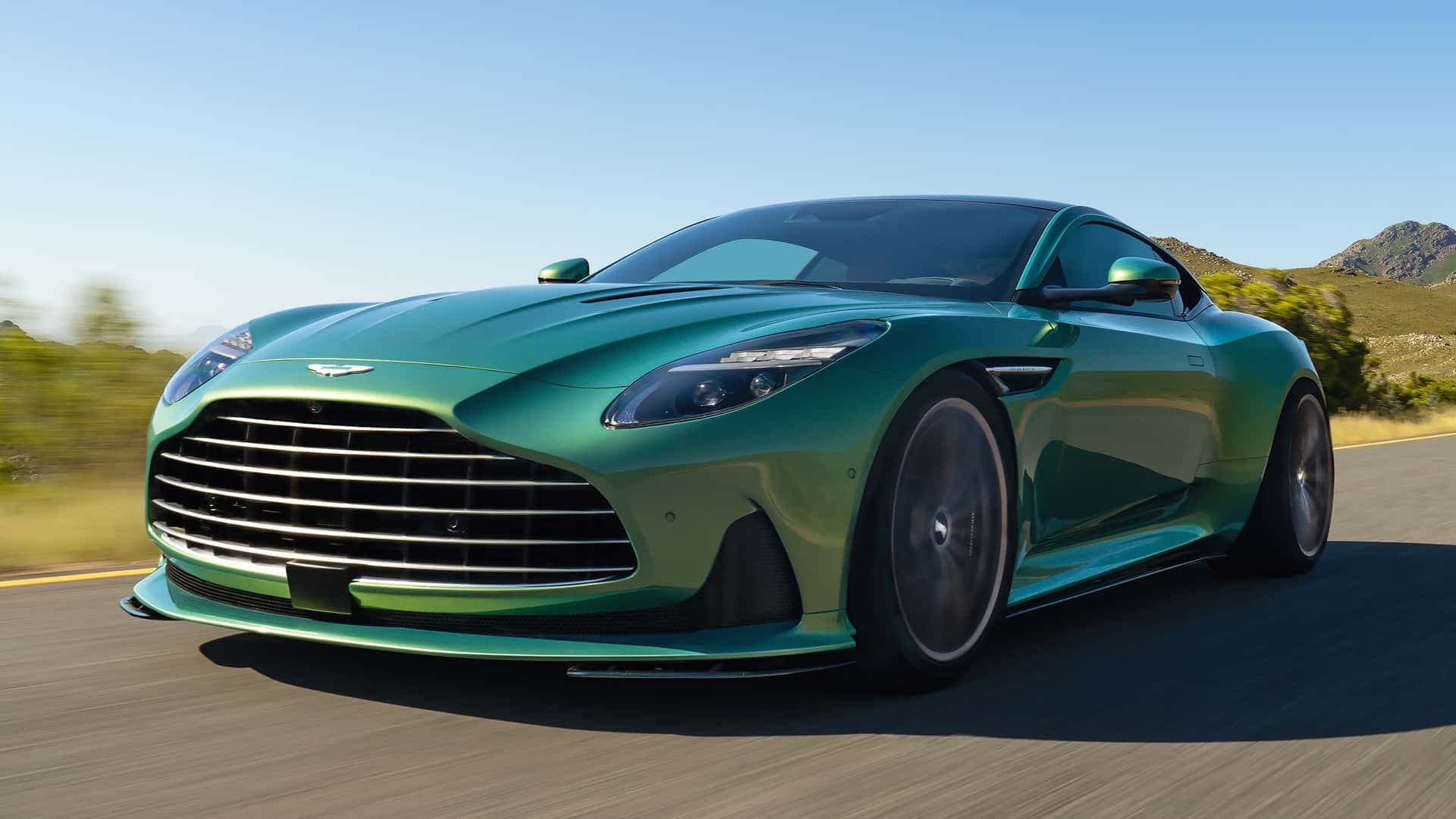 Aston Martin DB12 (2023) Aston Martin DB12 (2023)