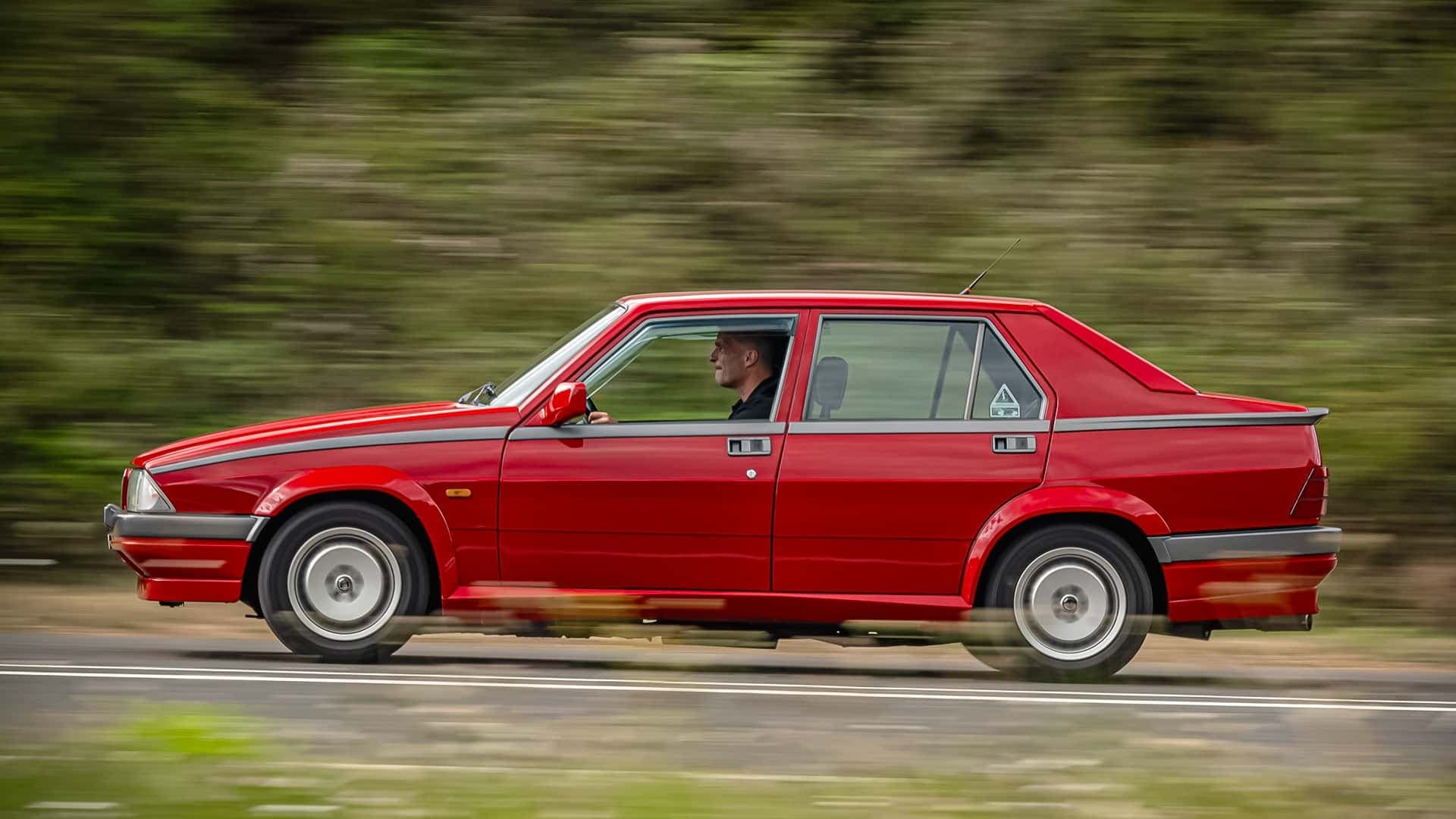 Alfa 75 (1987) im Fahrbericht Alfa 75 (1987) im Fahrbericht