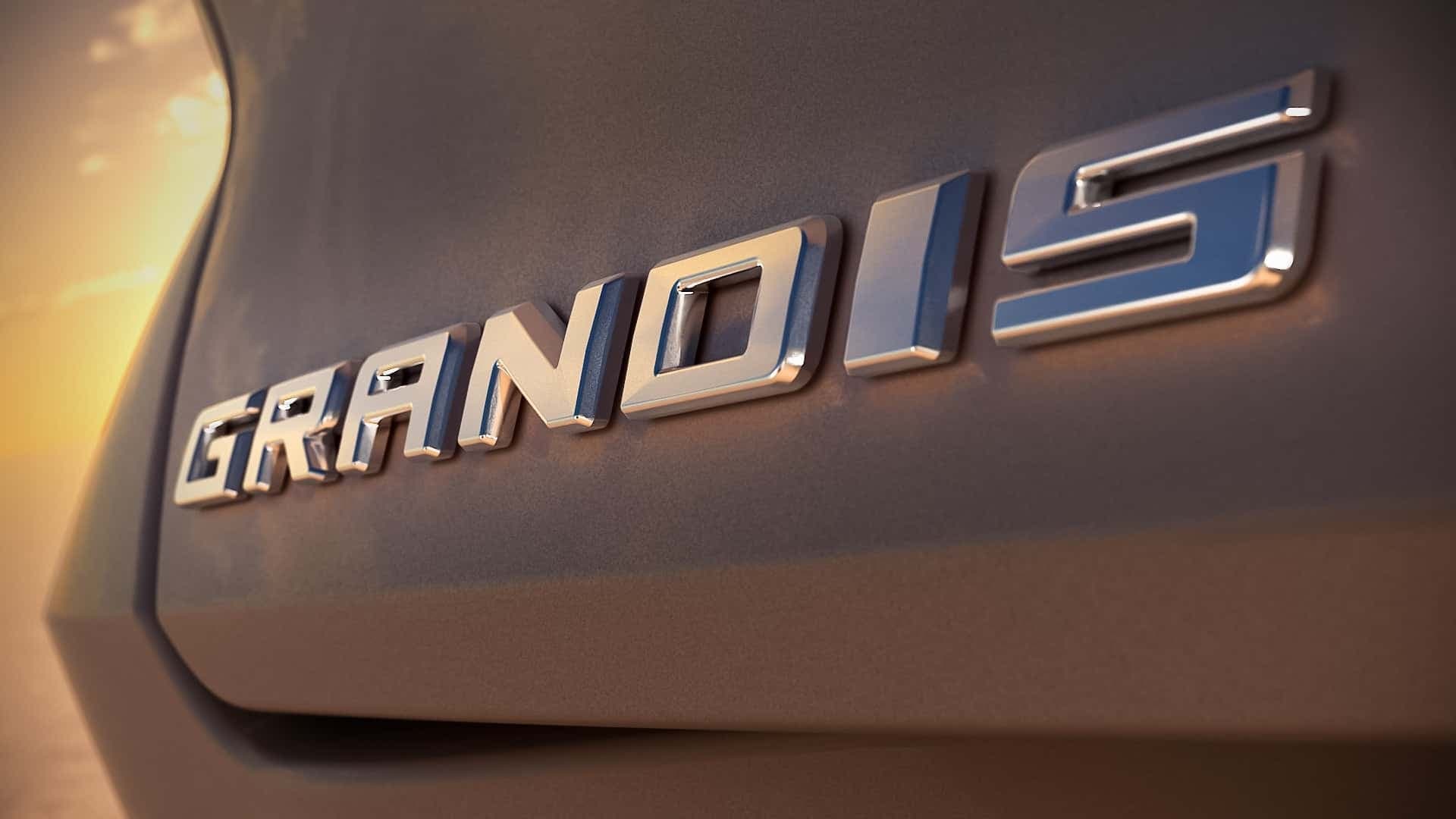 Mitsubishi Grandis (2025) Teaser Mitsubishi Grandis (2025) Teaser