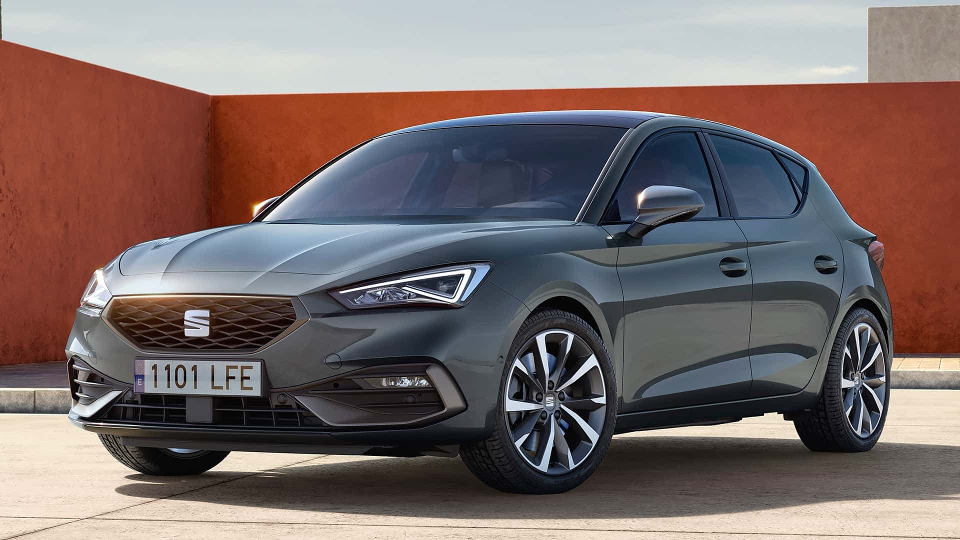 Seat Leon (2024) Seat Leon (2024)