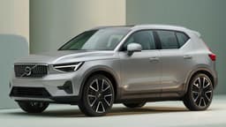 2023 Volvo XC40 B4 2023 Volvo XC40 B4